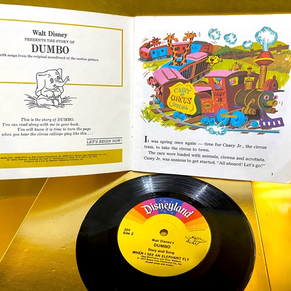 WALT DISNEY’S STORY OF DUMBO 1979 DISNEYLAND VINYL RECORD & 24p READ ALONG BOOK - Picture 6 of 16